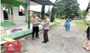 Kapolsek Bajeng Panen Ikan Nila Hasil Budidaya Bioflok di Mako Polsek