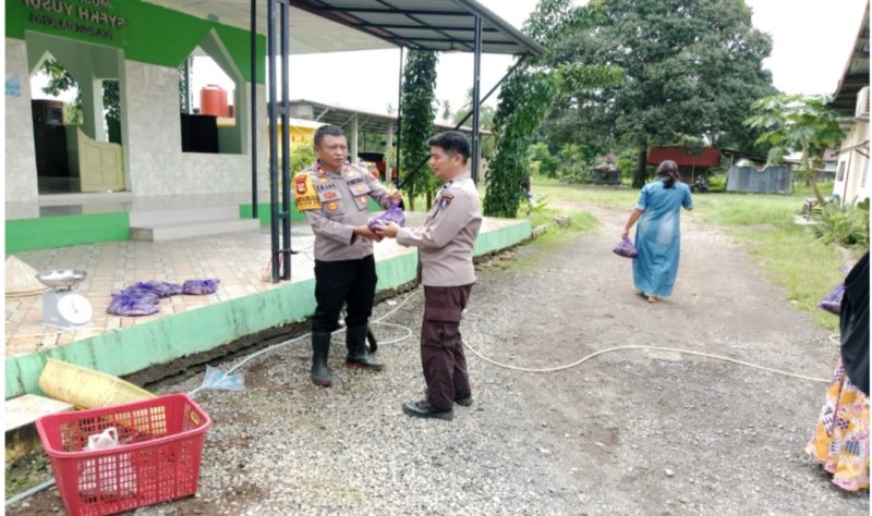Kapolsek Bajeng Panen Ikan Nila Hasil Budidaya Bioflok di Mako Polsek