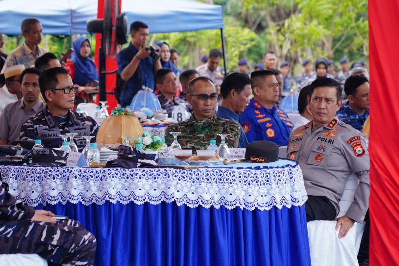 Pangdam XIV/Hsn Bersama Forkopimda Sulsel Dampingi Kunker Kasal di Takalar