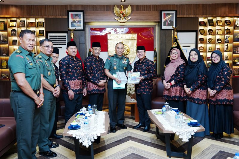 Pangdam XIV/Hsn Terima Kunjungan Silahturahmi DPW LDII Sulsel